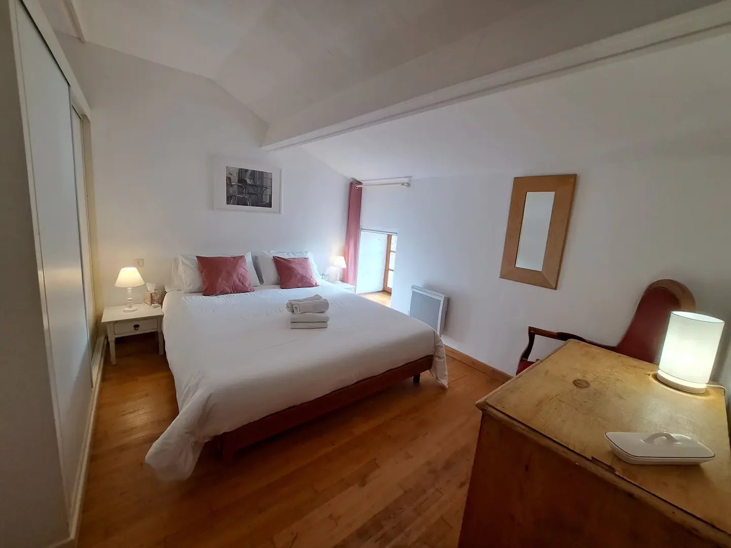 Lovely French cottage nestled in a small hamlet, Aquitaine – France – BVI85693
