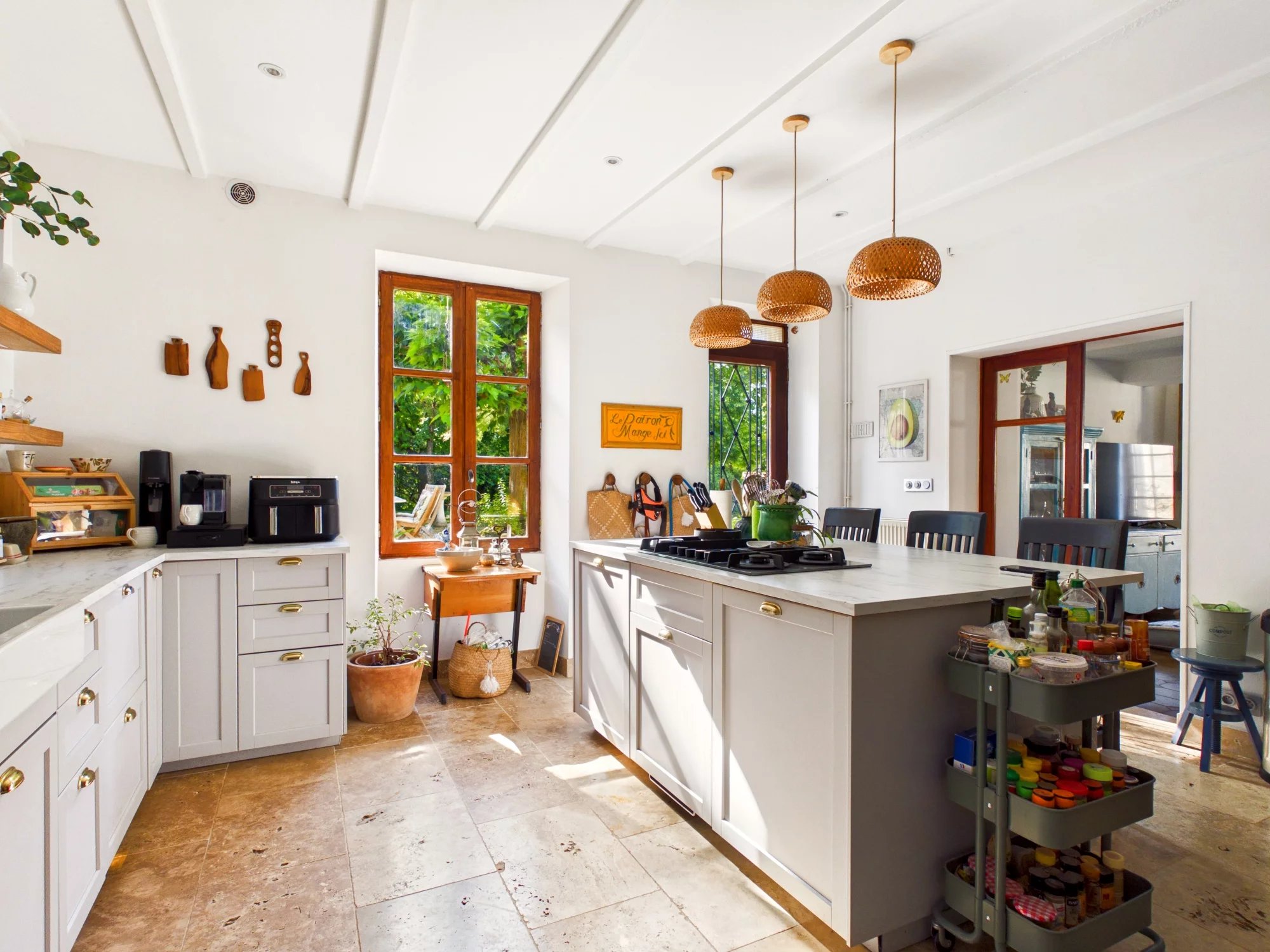 Beautiful Maison de Maitre set in private gardens with additional land close by, Poitou-Charentes – France – BVI85199