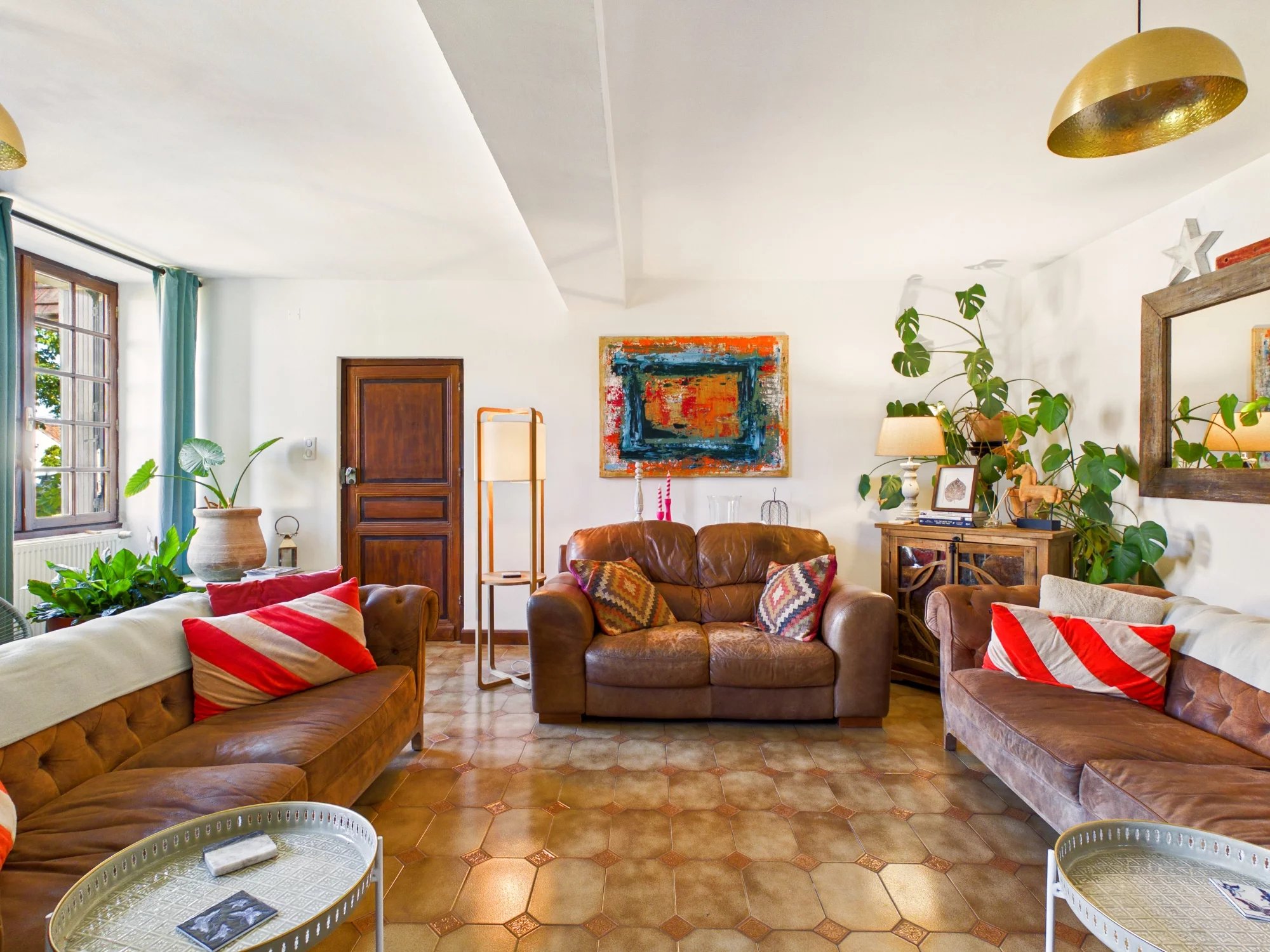 Beautiful Maison de Maitre set in private gardens with additional land close by, Poitou-Charentes – France – BVI85199