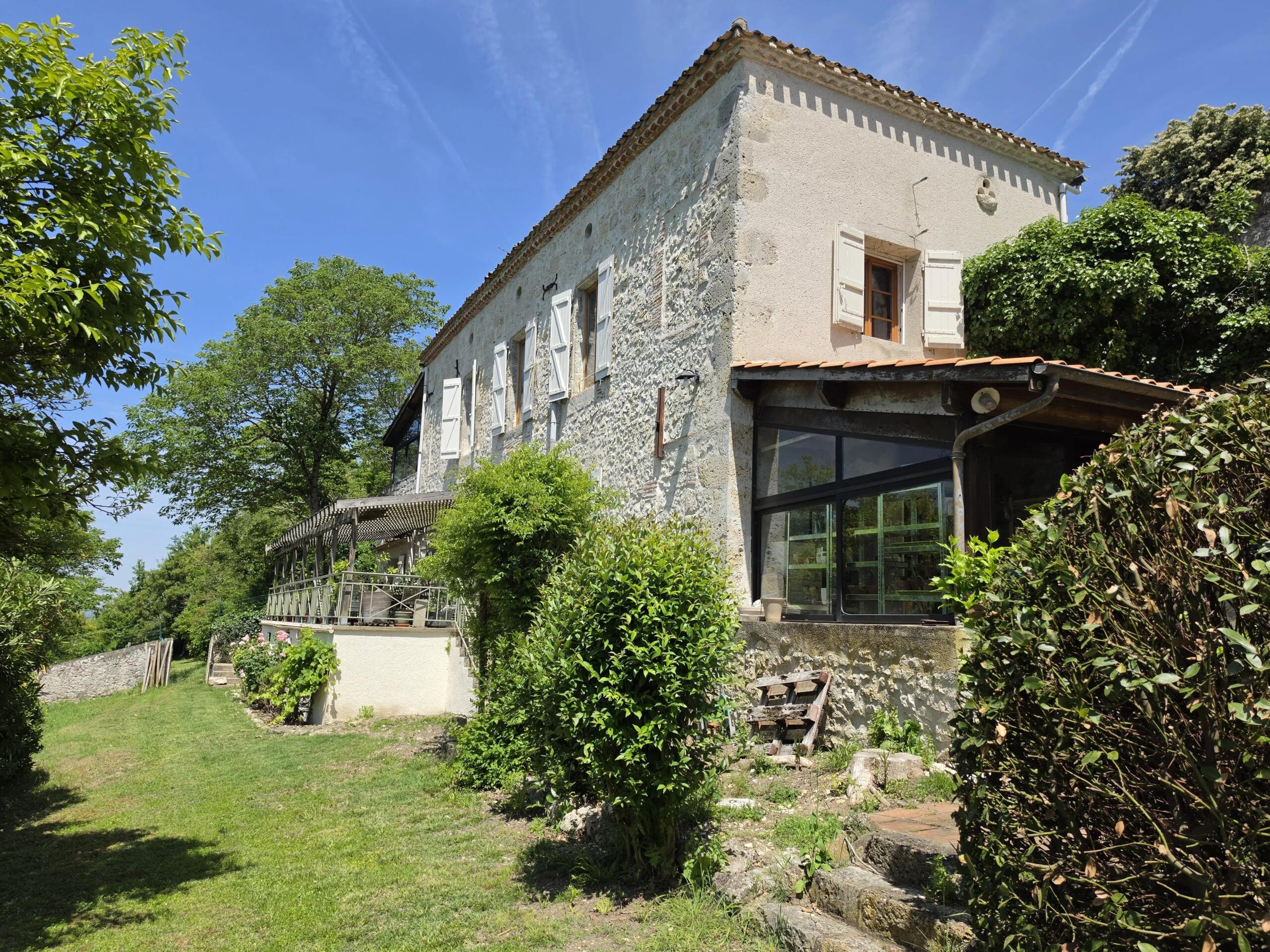 Beautiful Stone Country House with Panoramic Views near Nérac, Aquitaine – France – BVI85044