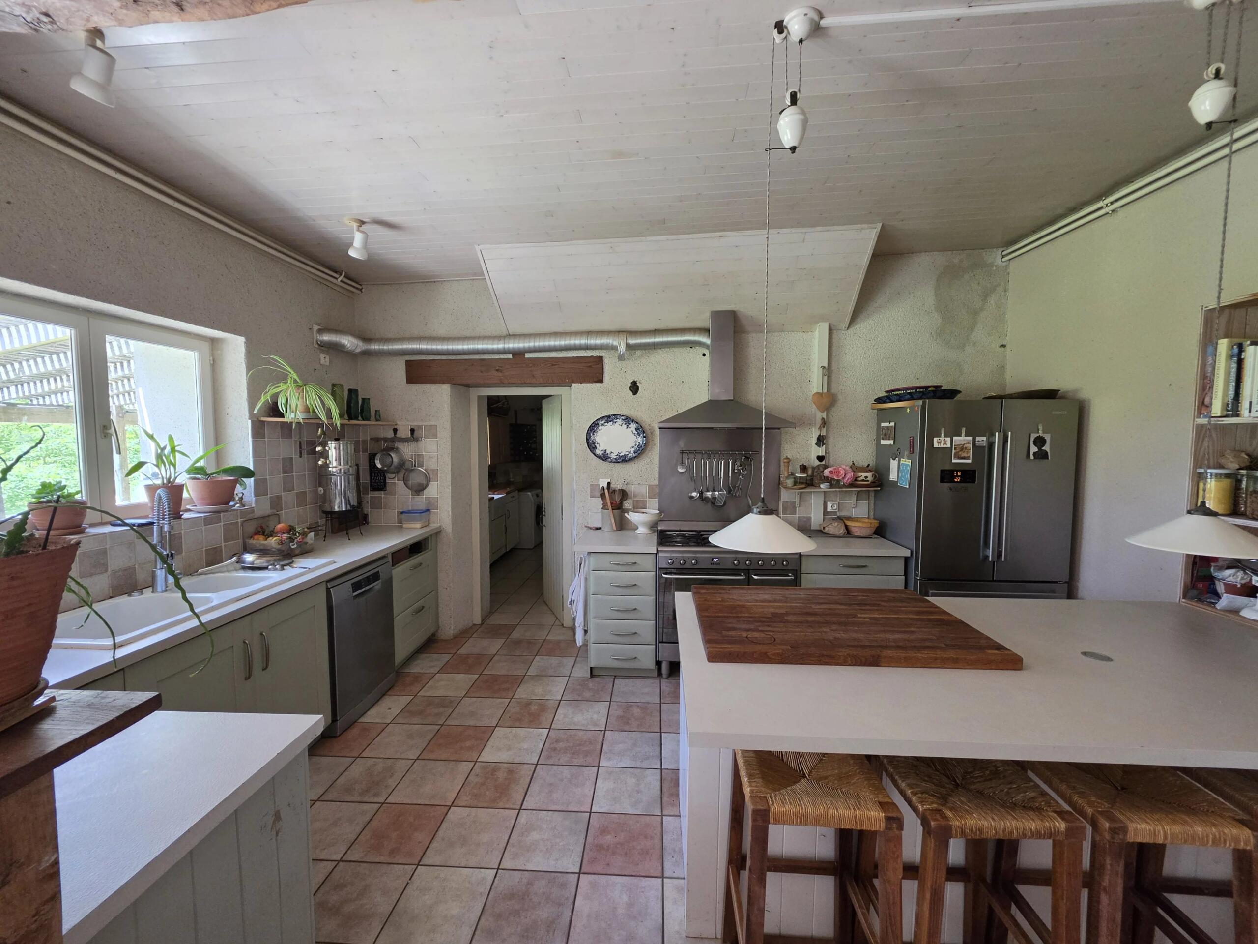 Beautiful Stone Country House with Panoramic Views near Nérac, Aquitaine – France – BVI85044