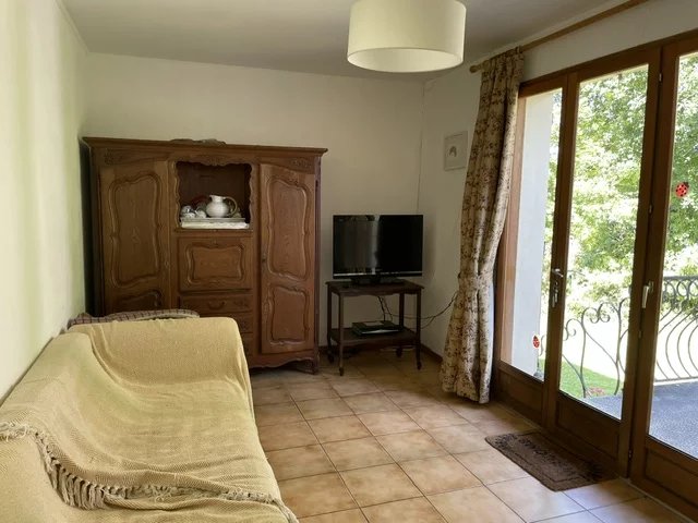 Charming 2-Bedroom house in Saint-Bazile, France, Limousin – France – BVI85368