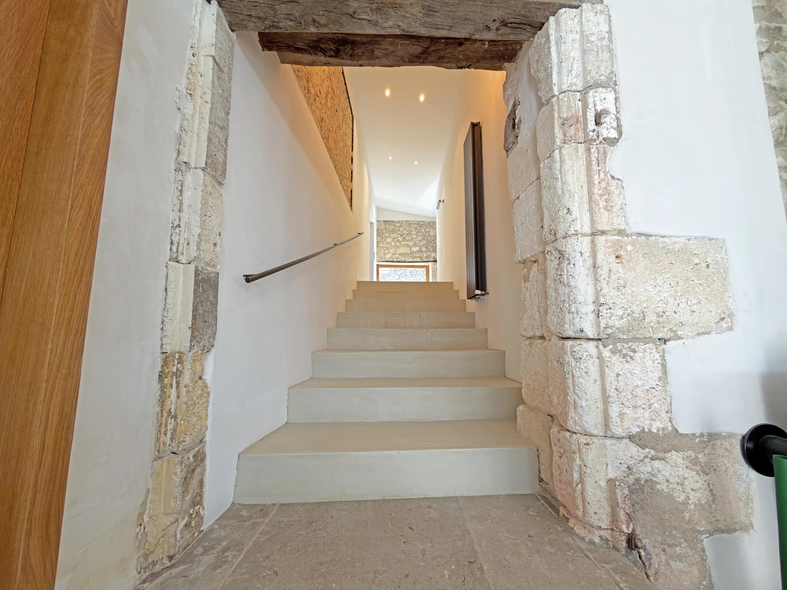 Charming Dordogne farmhouse with swimming pool, stunning views and barn!, Aquitaine – France – BVI85964