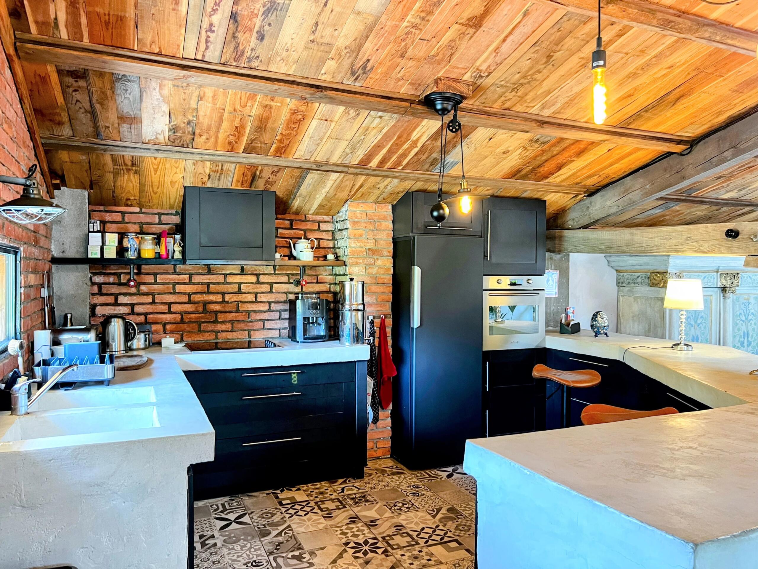 A Former Dairy Reimagined as a Remarkable Home and Unique Creative Space, Aquitaine – France – BVI85887
