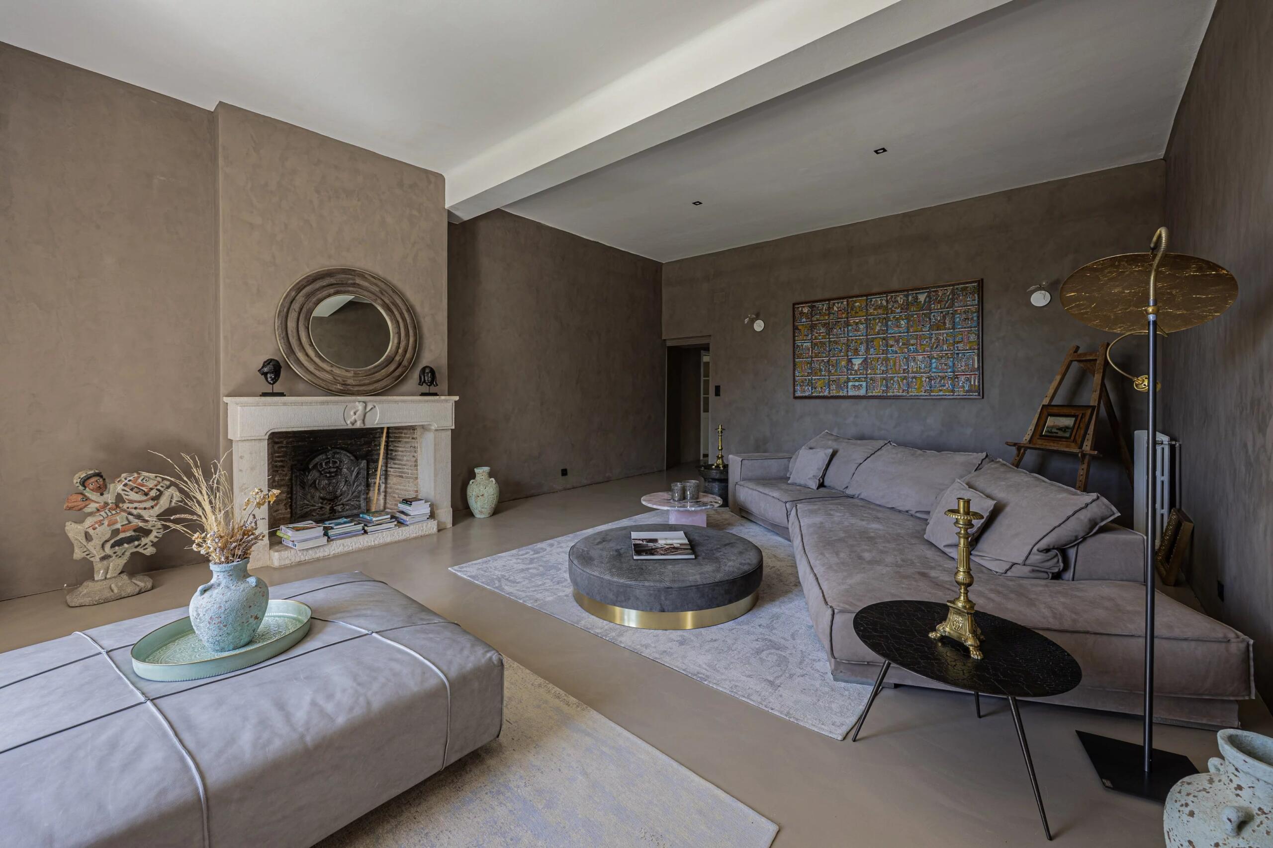 Exceptional Estate with Renovated 18th Century Château, Lake and 38 Hectares – Near Montcuq, Lot, South-West France, Midi-Pyrénées – France – BVI85262