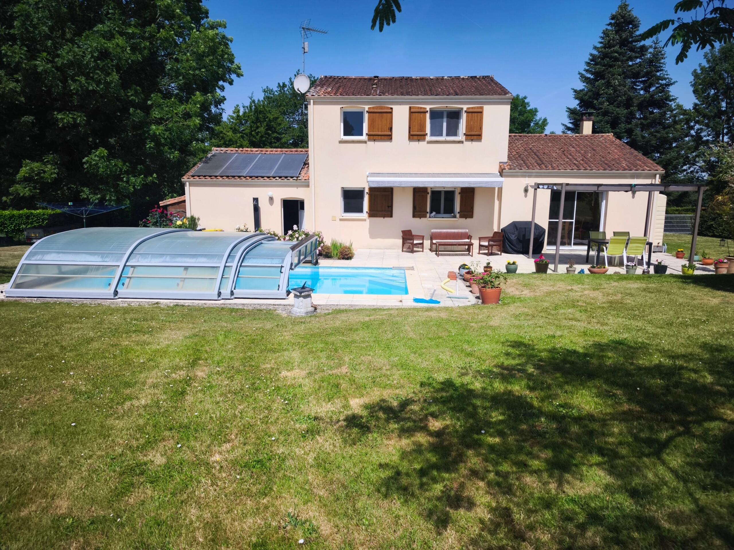 Elegant Family Home with Swimming Pool, Barn and Expansive Grounds, Poitou-Charentes – France – BVI78829