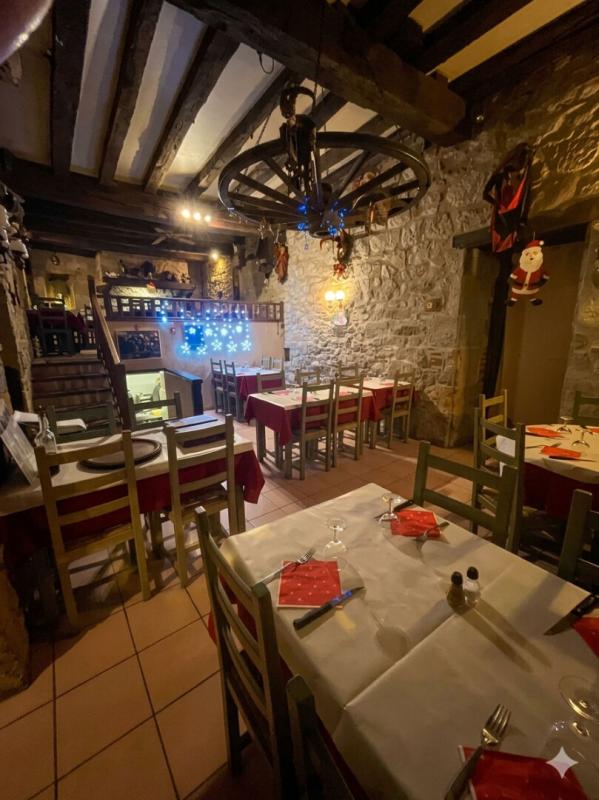 creperie/pizzeria in Saint Cere, Lot, France
