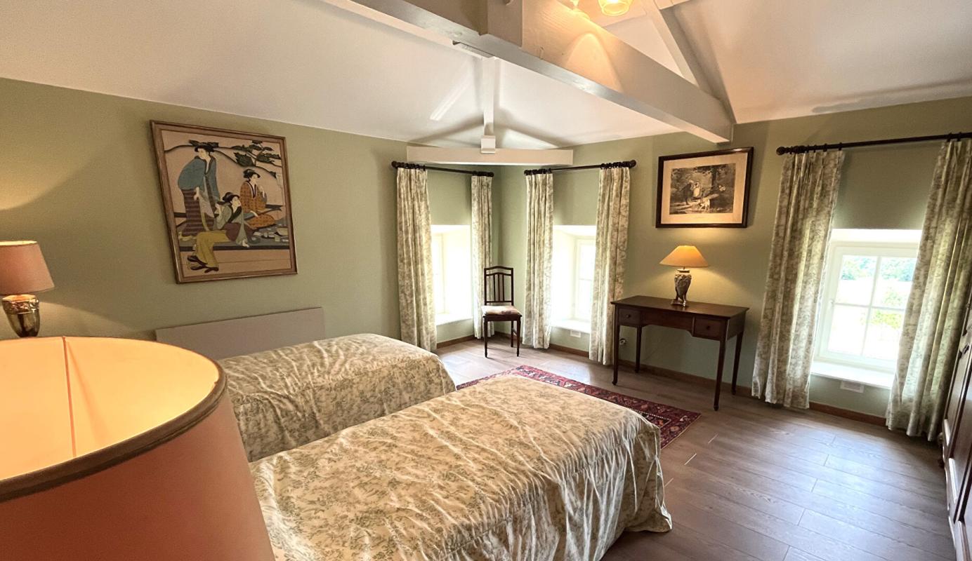 4 bedroom manoir in Mirambeau, Charente-Maritime, France