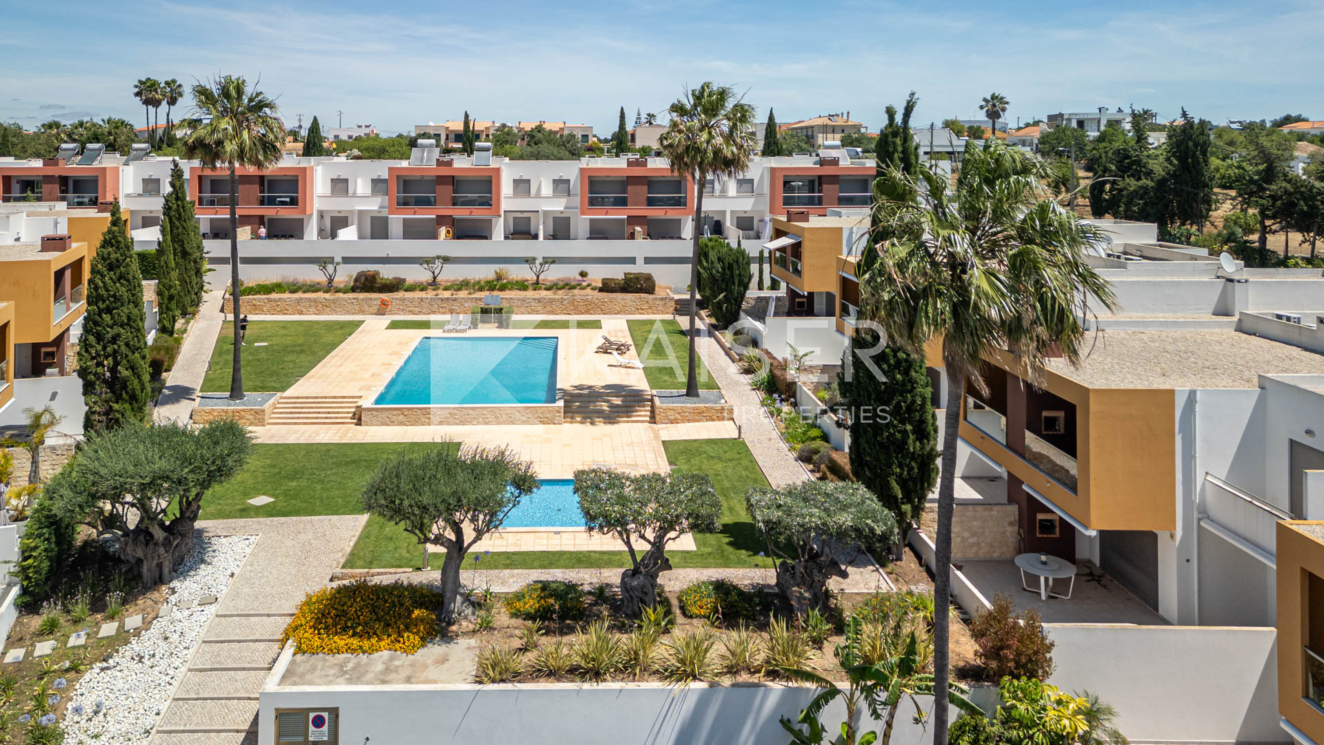 3 bedroom Apartment house in Albufeira, Portugal – KP1354