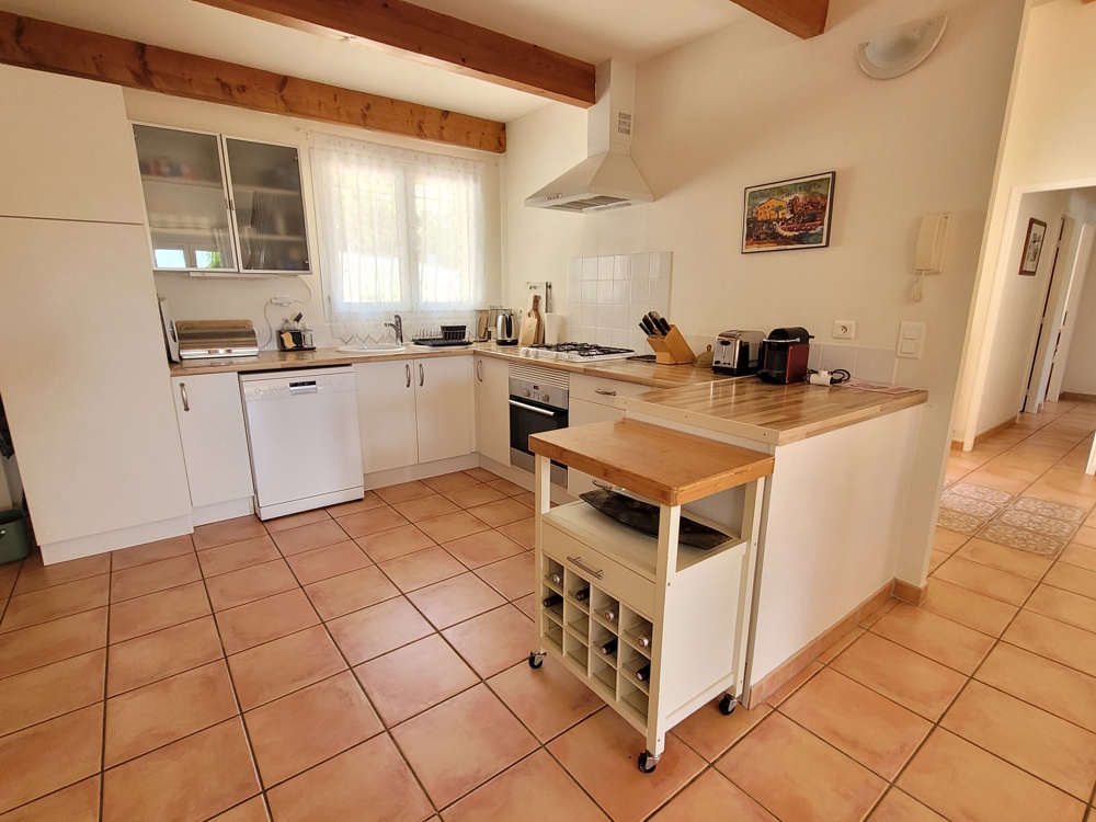 4 bedroom Detached House in Saint Genies De Fontedit, Herault, France – s465000e