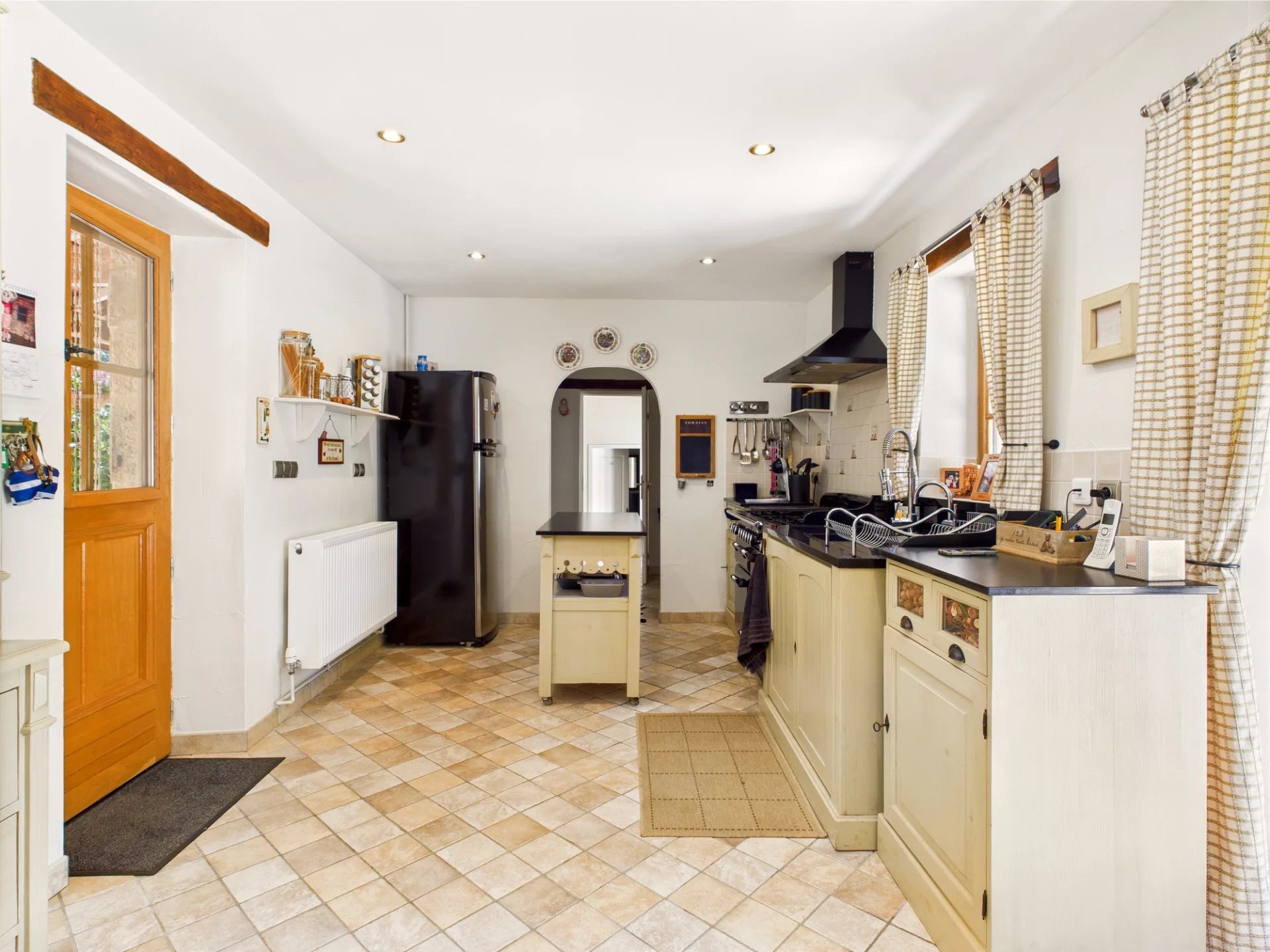 Fabulous Renovated Ensemble in a Serene Hamlet, Aquitaine – France – BVI80780