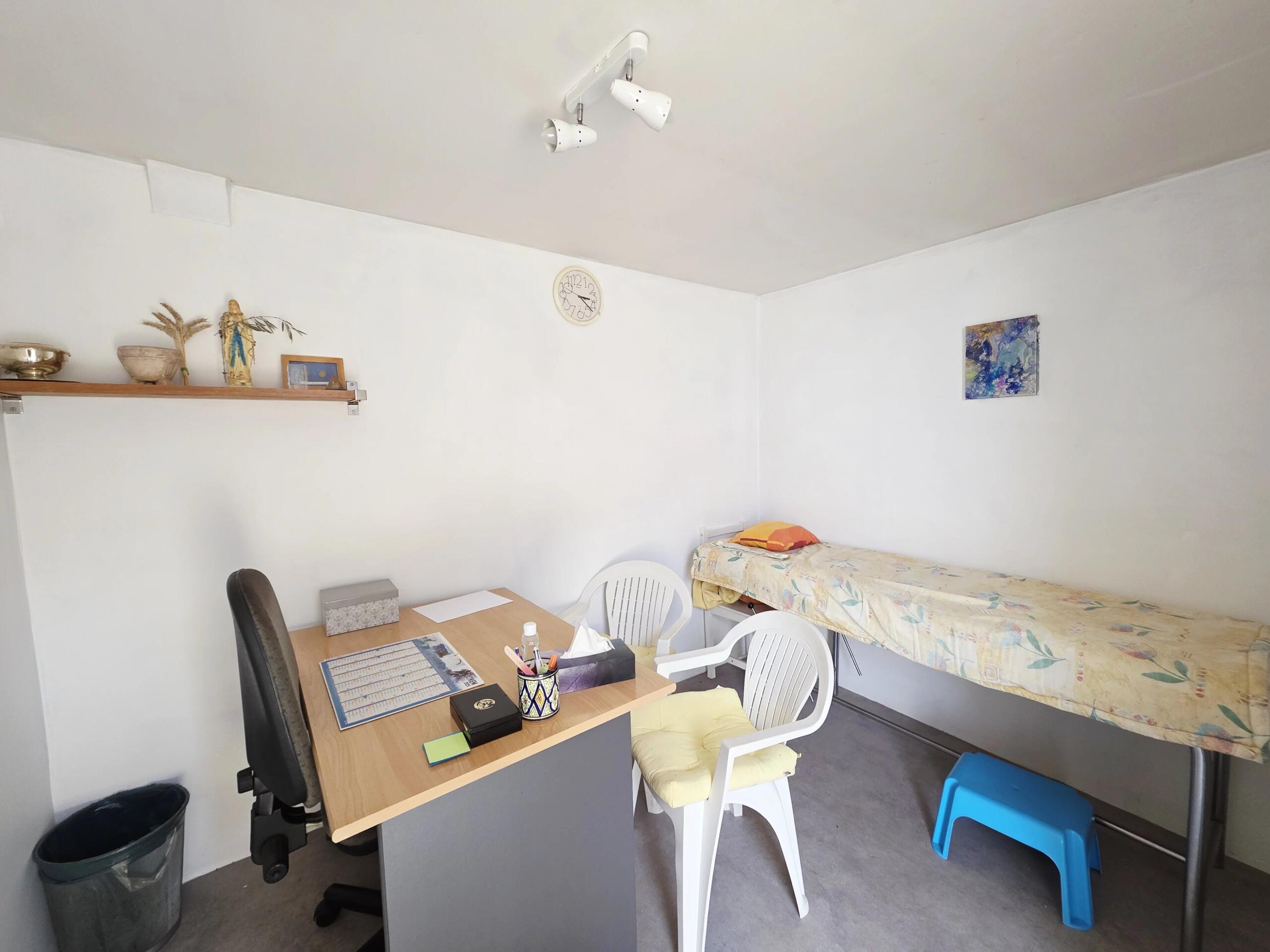 Village House close to Sauveterre, Aquitaine – France – BVI85713