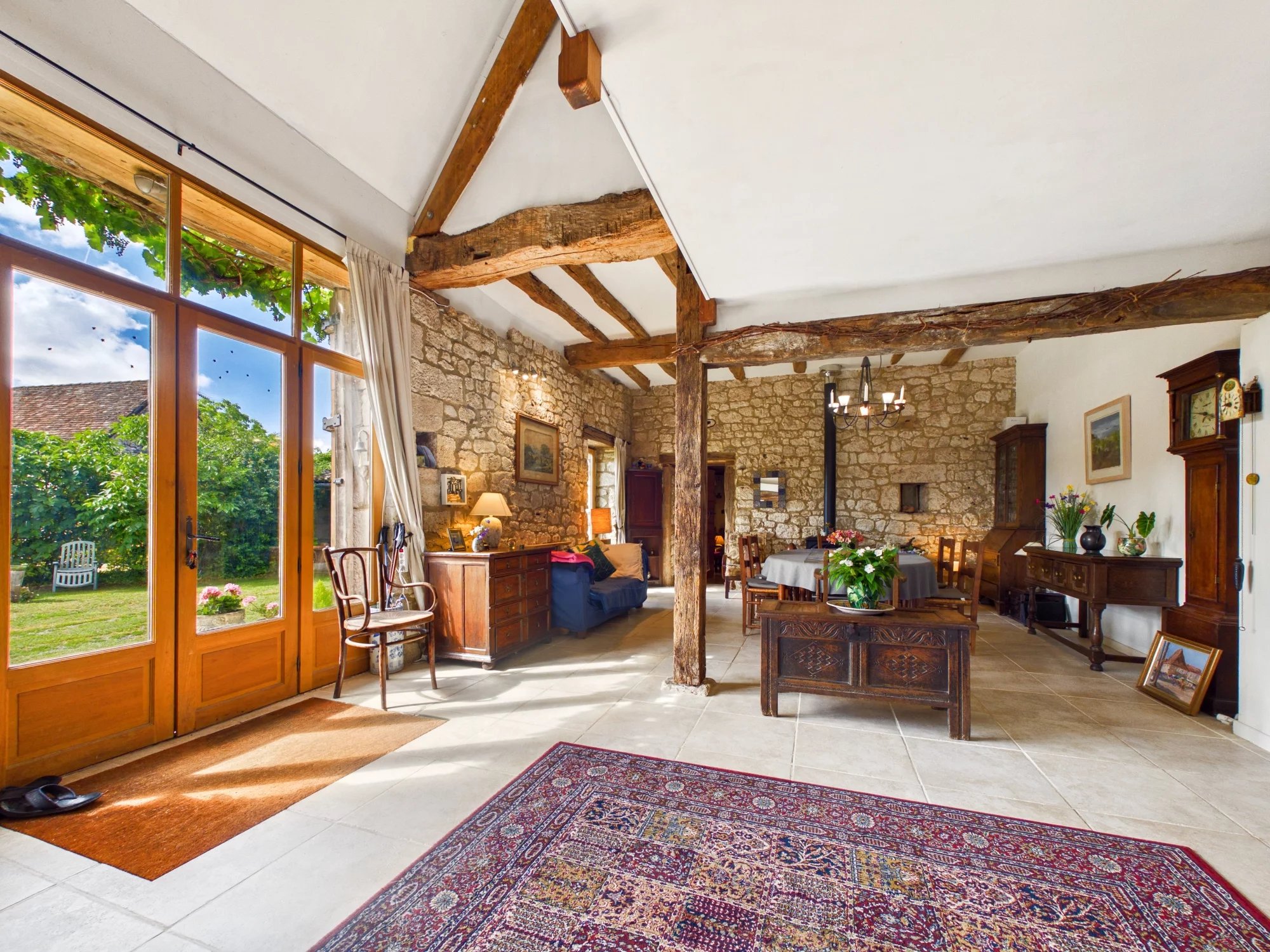 Beautiful Barn Conversion with Panoramic Countryside Views, Aquitaine – France – BVI86073
