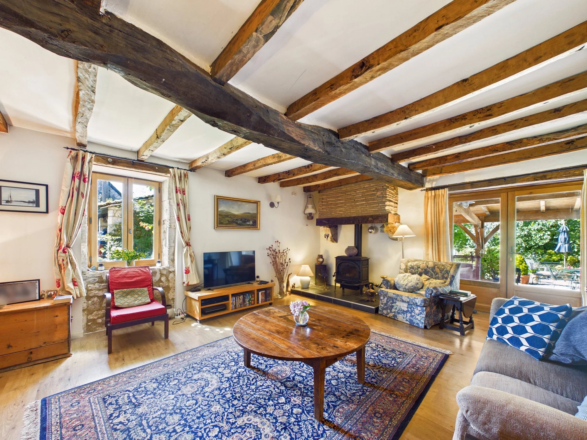 Beautiful Barn Conversion with Panoramic Countryside Views, Aquitaine – France – BVI86073