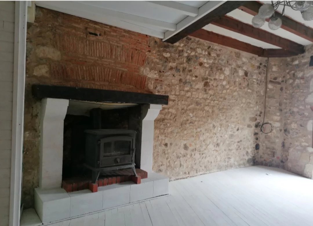 Stone Townhouse with Separate Garage — Investment or First Purchase, Aquitaine – France – BVI84937