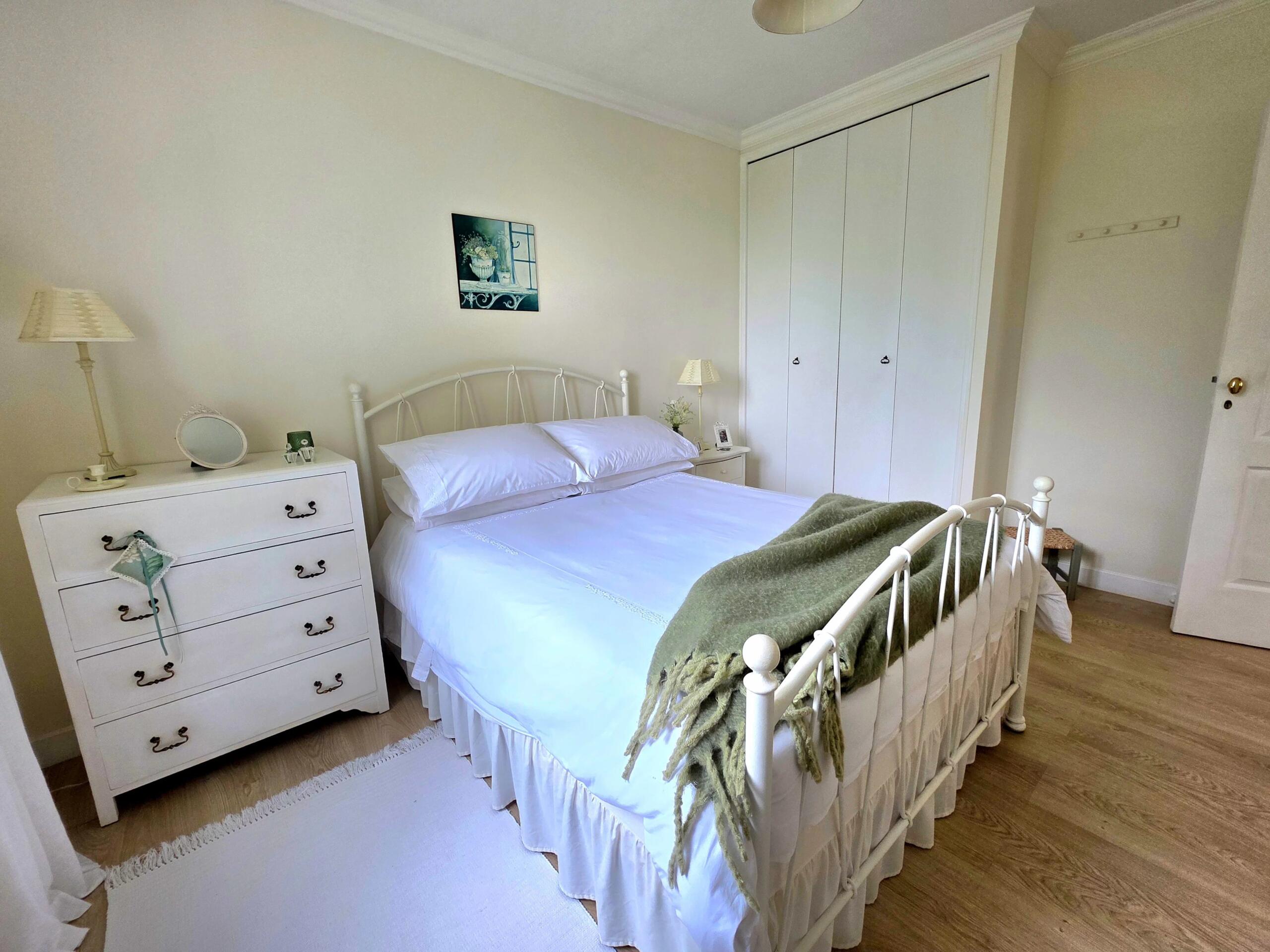 Charming family home with pool and terrace, large garden, views, Aquitaine – France – BVI85799