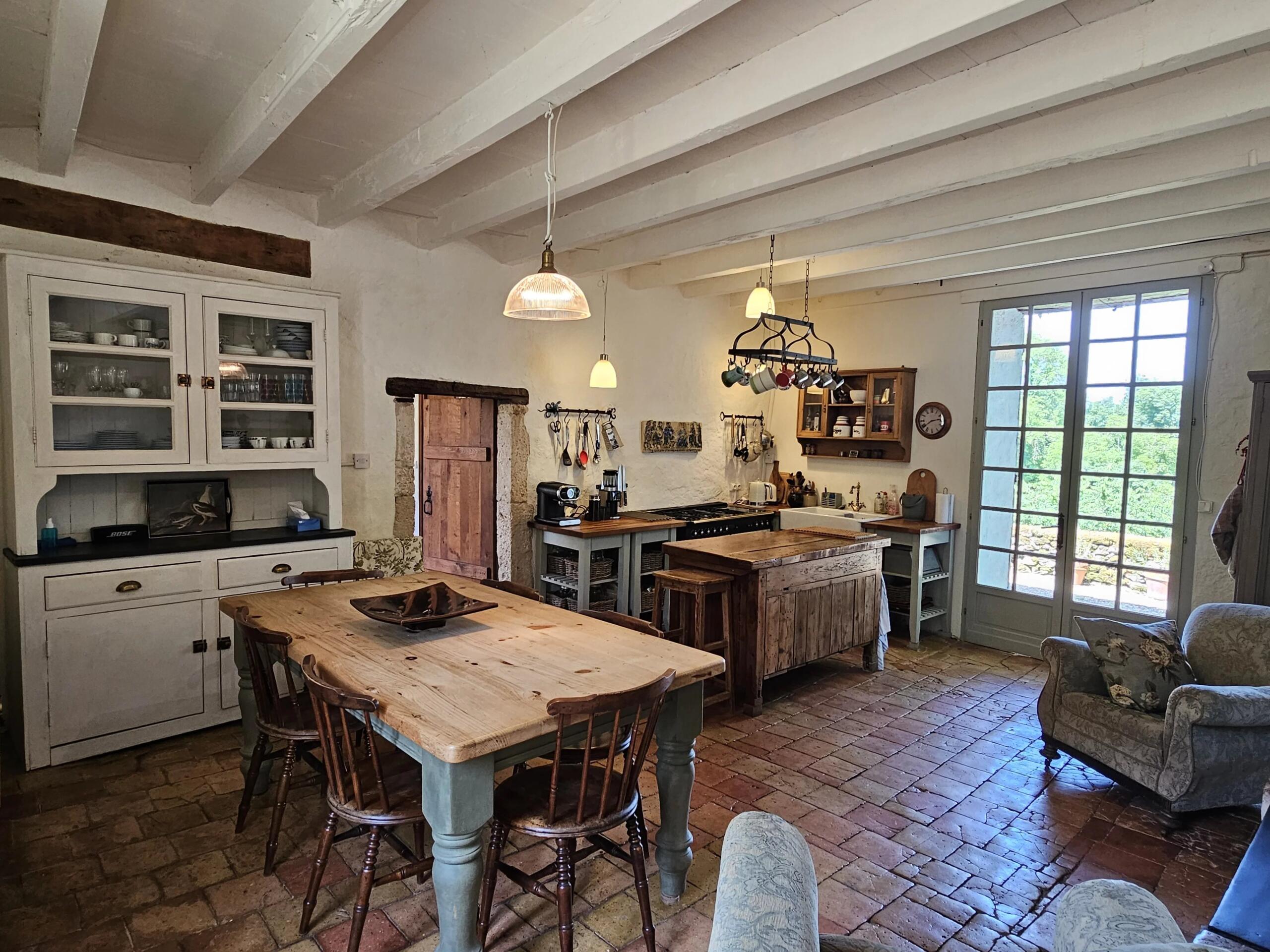 3 bedroom home full of charm and original character, Aquitaine – France – BVI85793