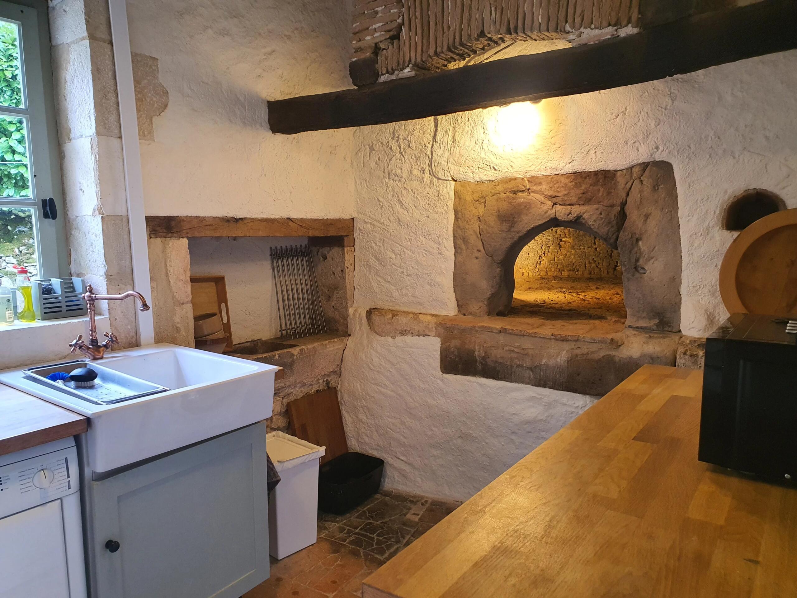 3 bedroom home full of charm and original character, Aquitaine – France – BVI85793