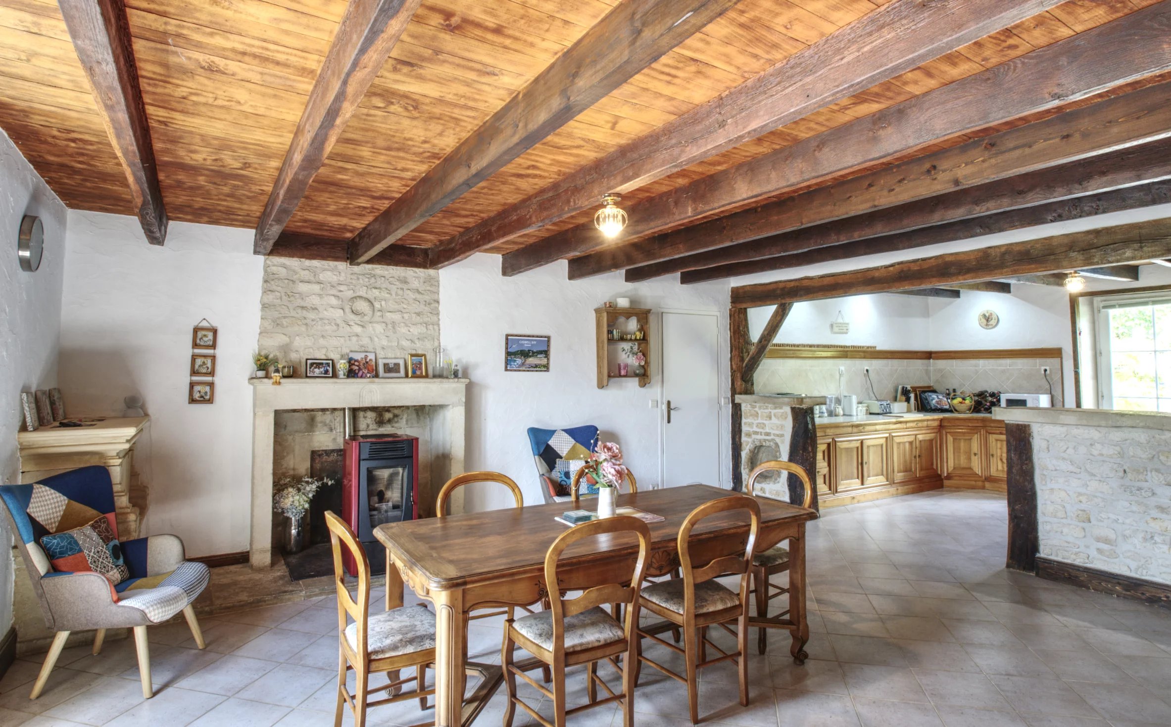Spacious family home PLUS large 4/6 bedroom gîte in heart of sought-after village, Poitou-Charentes – France – BVI85726