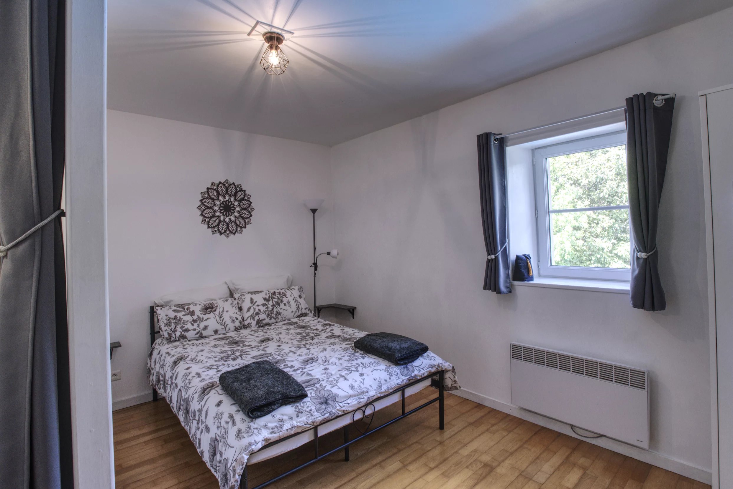 Spacious family home PLUS large 4/6 bedroom gîte in heart of sought-after village, Poitou-Charentes – France – BVI85726