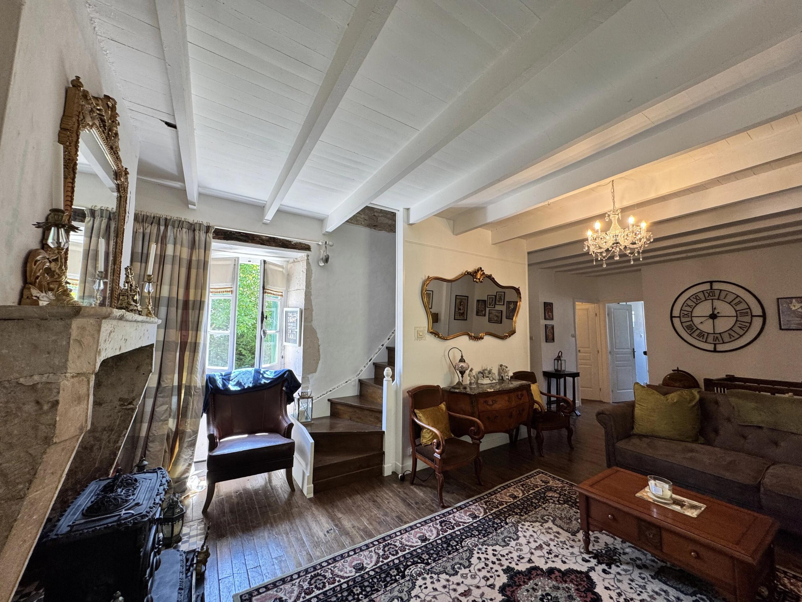 Charming Village House, Aquitaine – France – BVI85604