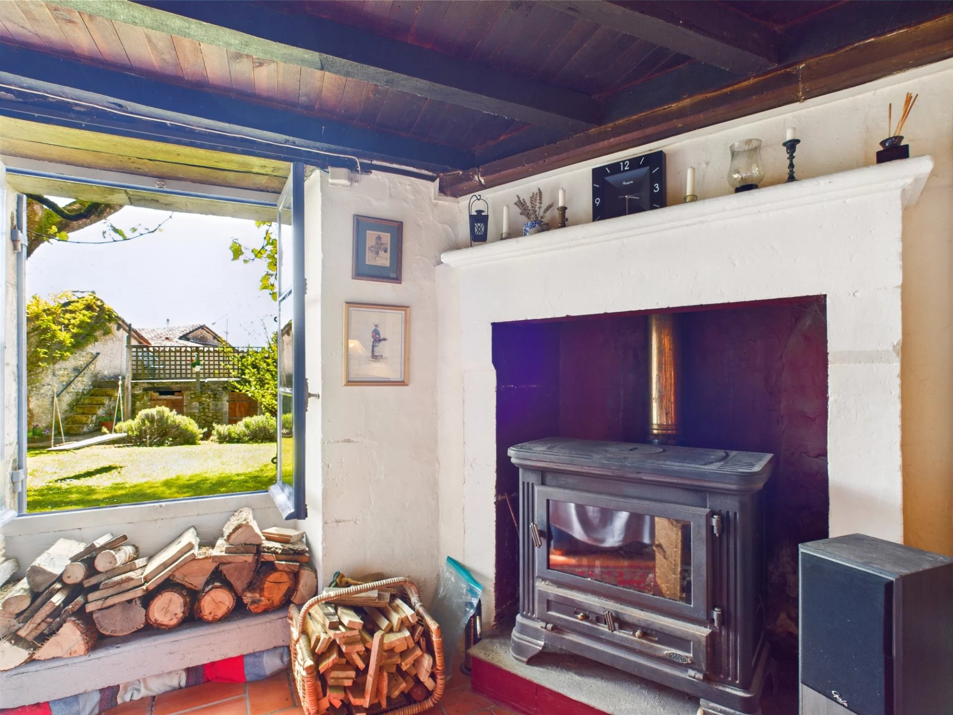 Pretty traditional house near to popular village, Aquitaine – France – BVI80391