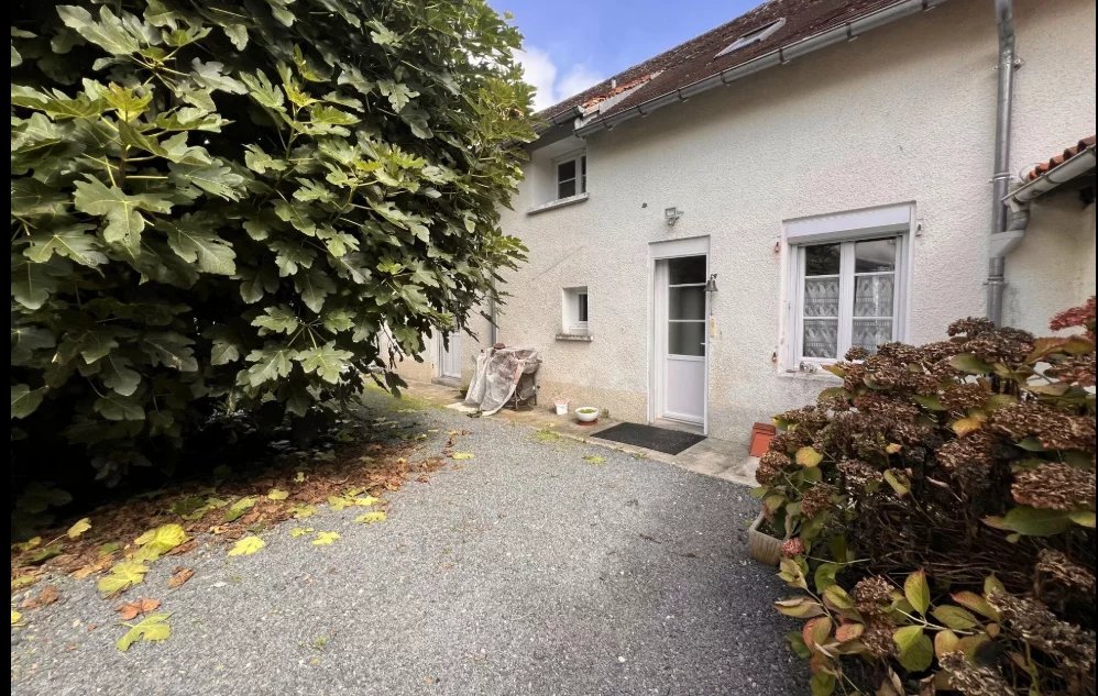 Charming 5-Bedroom Village House in La Coquille, Aquitaine – France – BVI85695
