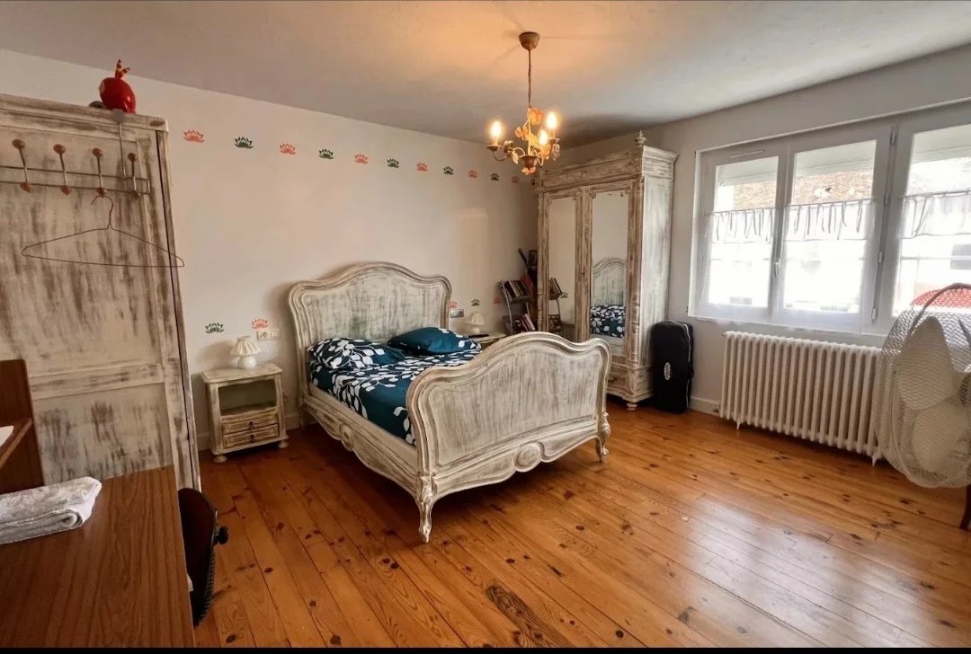 Charming 5-Bedroom Village House in La Coquille, Aquitaine – France – BVI85695