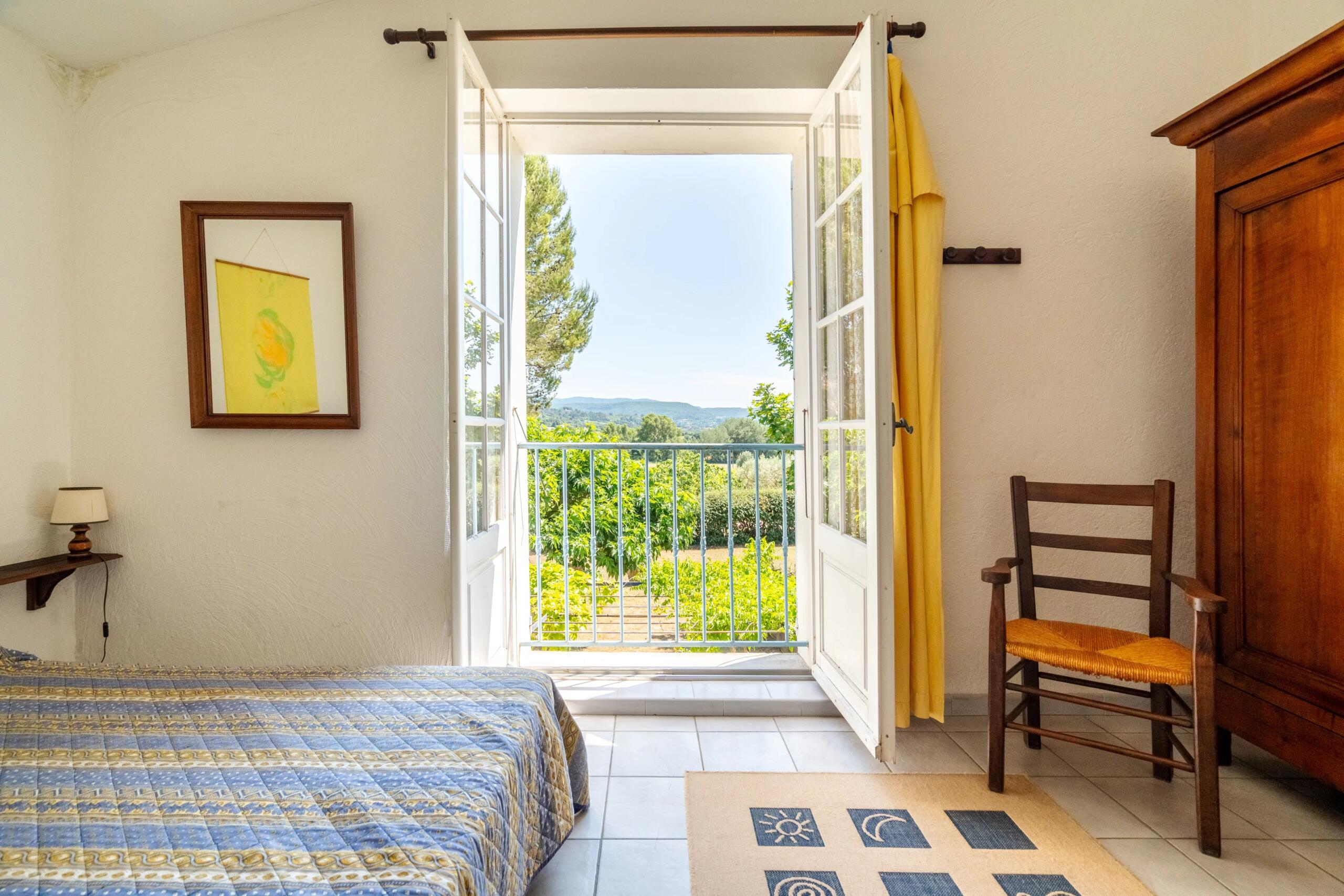 18th-Century Vineyard in the Luberon – An Exceptional Property in Provence, Provence-Alpes-Côte d’Azur – France – BVI79855