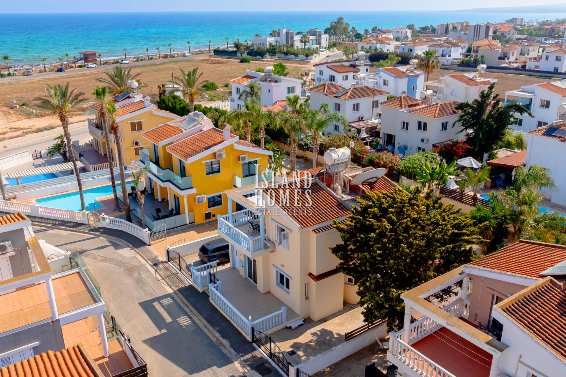 3 bedroom Villa in Ayia Thekla, Famagusta, Cyprus – AT1102