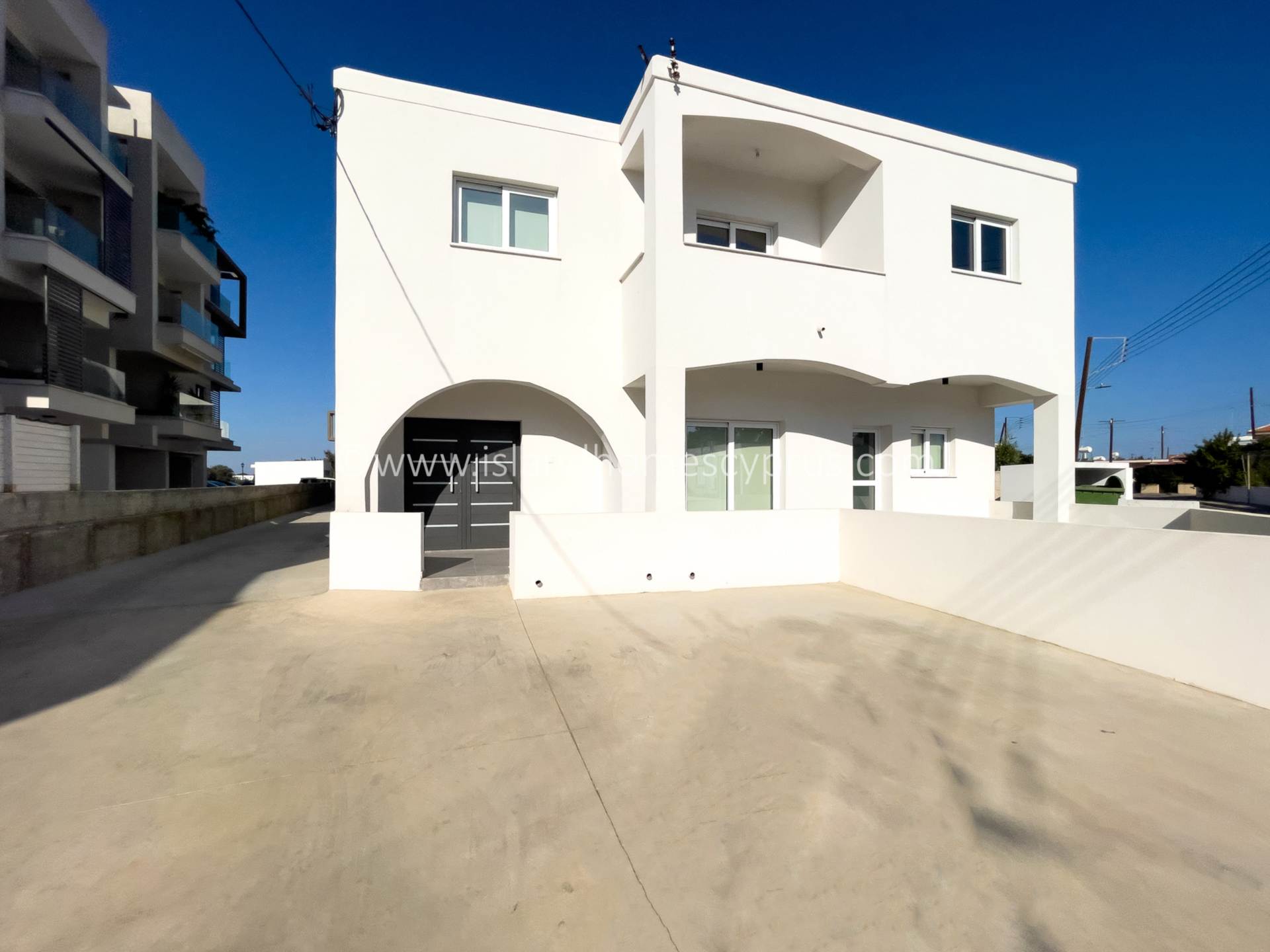 3 bedroom Apartment in Paralimni, Famagusta, Cyprus – PhE101as