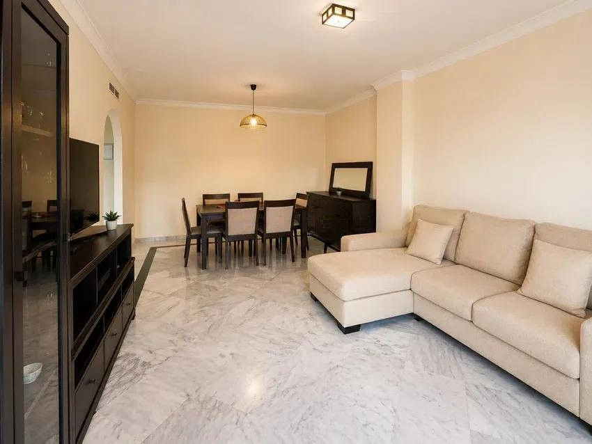 2 bedroom Ground Floor Apartment in Marbella, Malaga, Spain – 428-05526P