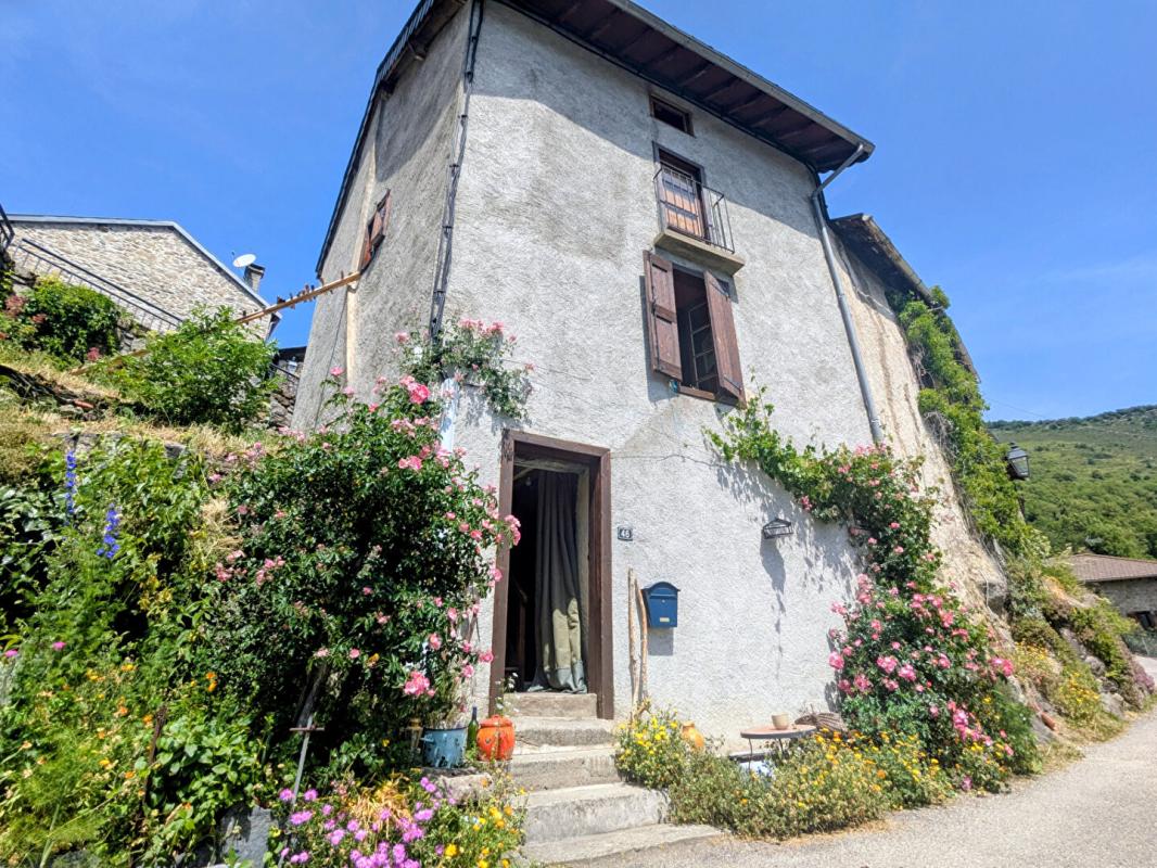 2 bedroom maison in Tarascon Sur Ariege, Ariège, France