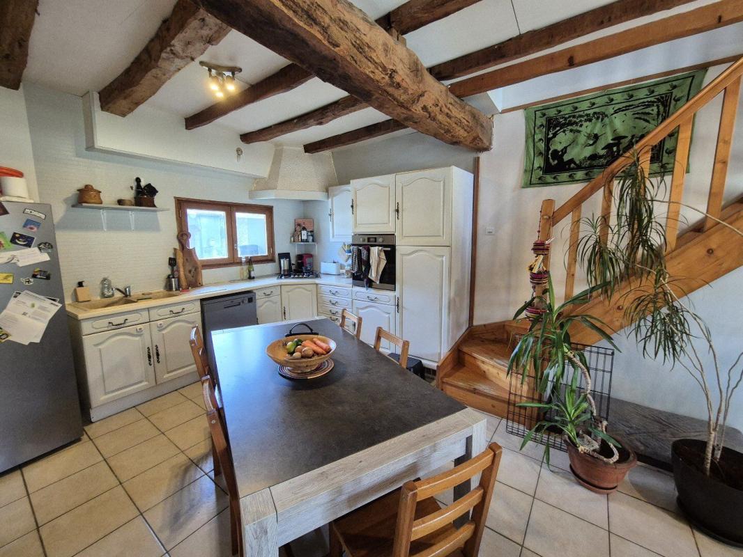 8 bedroom propriete in Loubens, Ariège, France