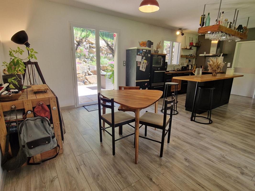 3 bedroom maison in Serres Sur Arget, Ariège, France