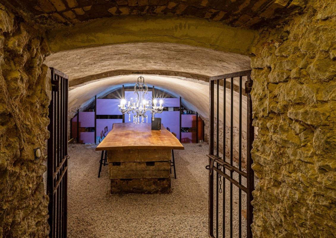 15 bedroom hotel particulier in L Isle Sur La Sorgue, Vaucluse, France