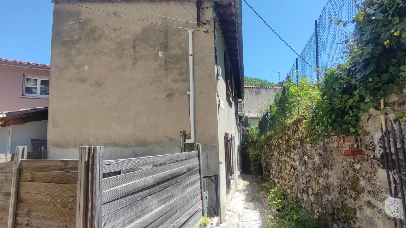 2 bedroom maison in Lavelanet, Ariège, France