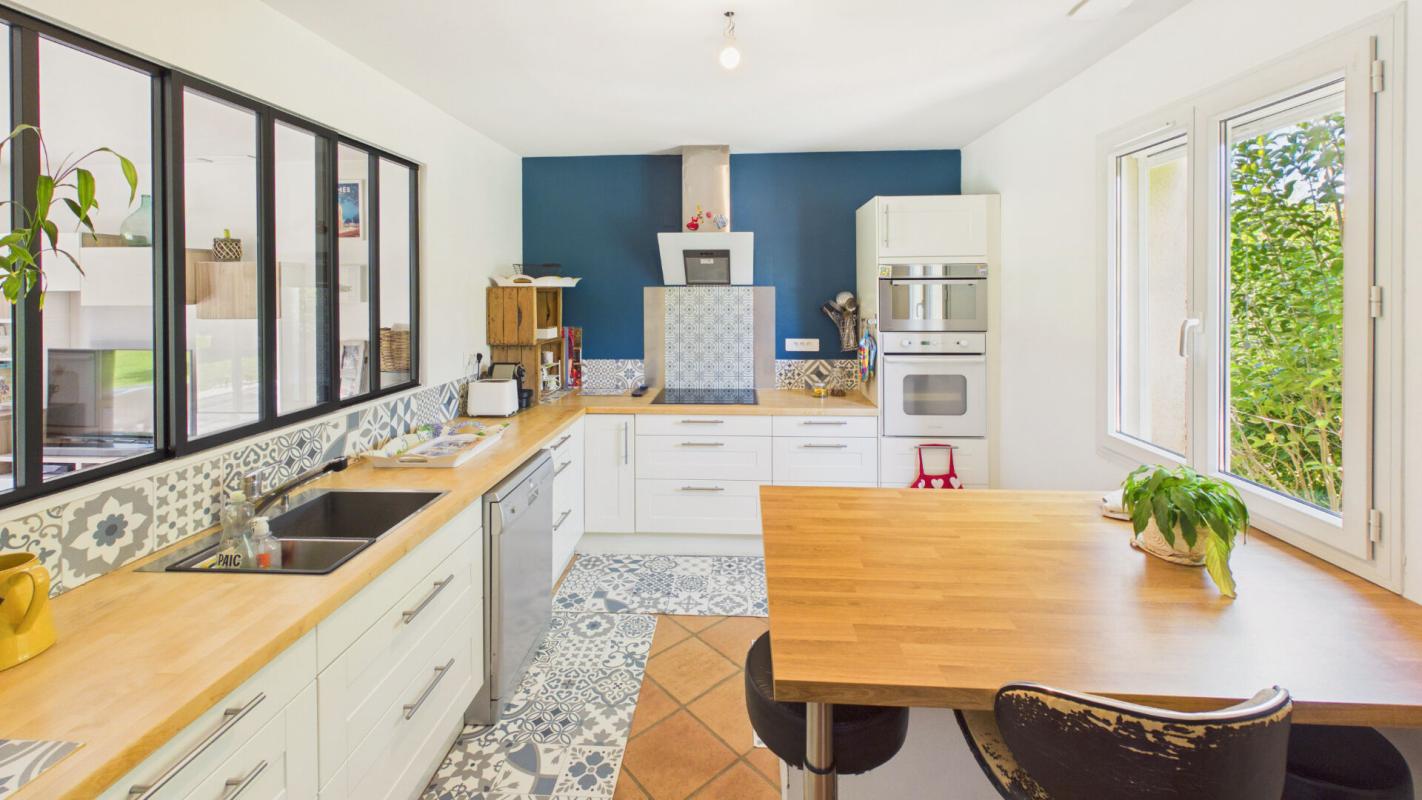 4 bedroom villa in Eyragues, Bouches-du-Rhône, France