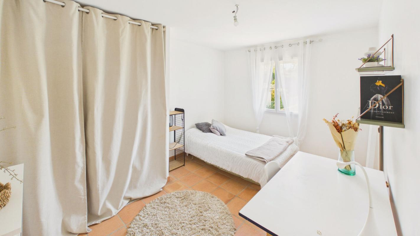 4 bedroom villa in Eyragues, Bouches-du-Rhône, France