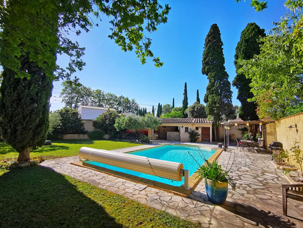 5 bedroom bastide in Vedene, Vaucluse, France