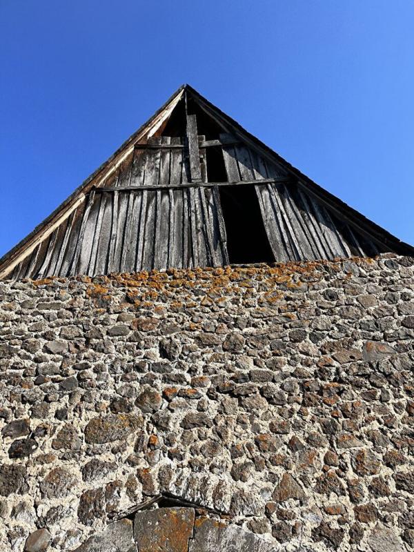 grange in Vic Sur Cere, Cantal, France