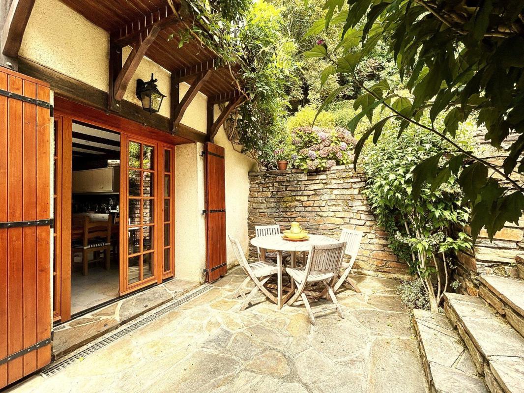 2 bedroom maison en pierres in Le Fel, Aveyron, France