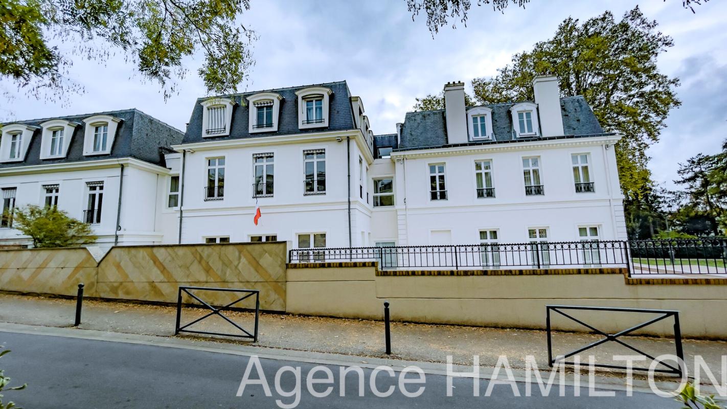 4 bedroom t5 in Garches, Hauts-de-Seine, France