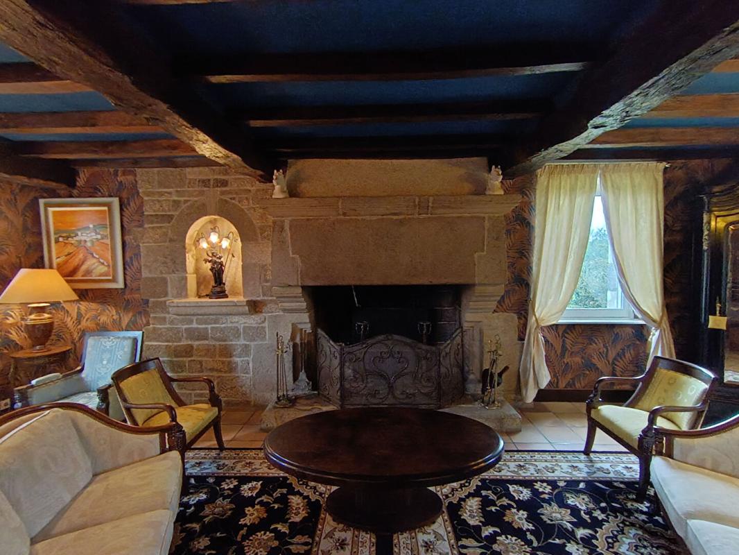 6 bedroom propriete in Landivisiau, Finistère, France