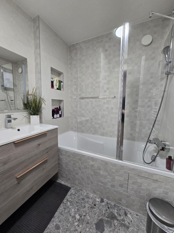 4 bedroom penthouse in Issy Les Moulineaux, Hauts-de-Seine, France