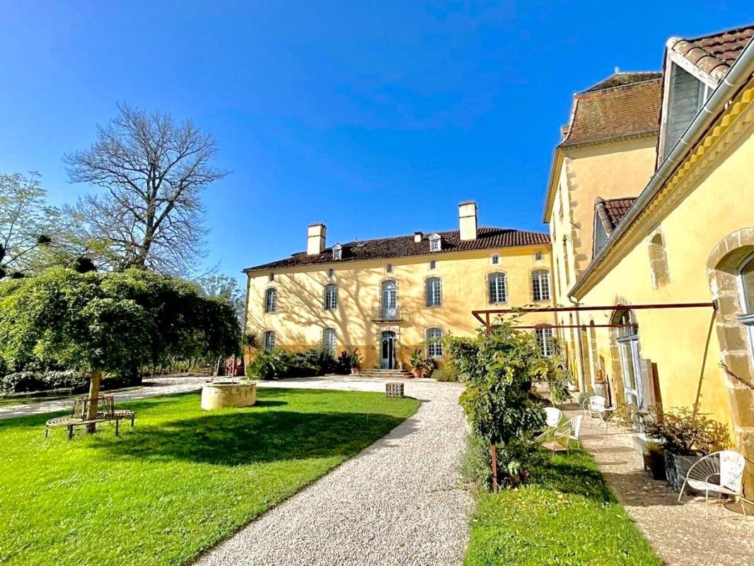 26 bedroom chateau in Marciac, Gers, France
