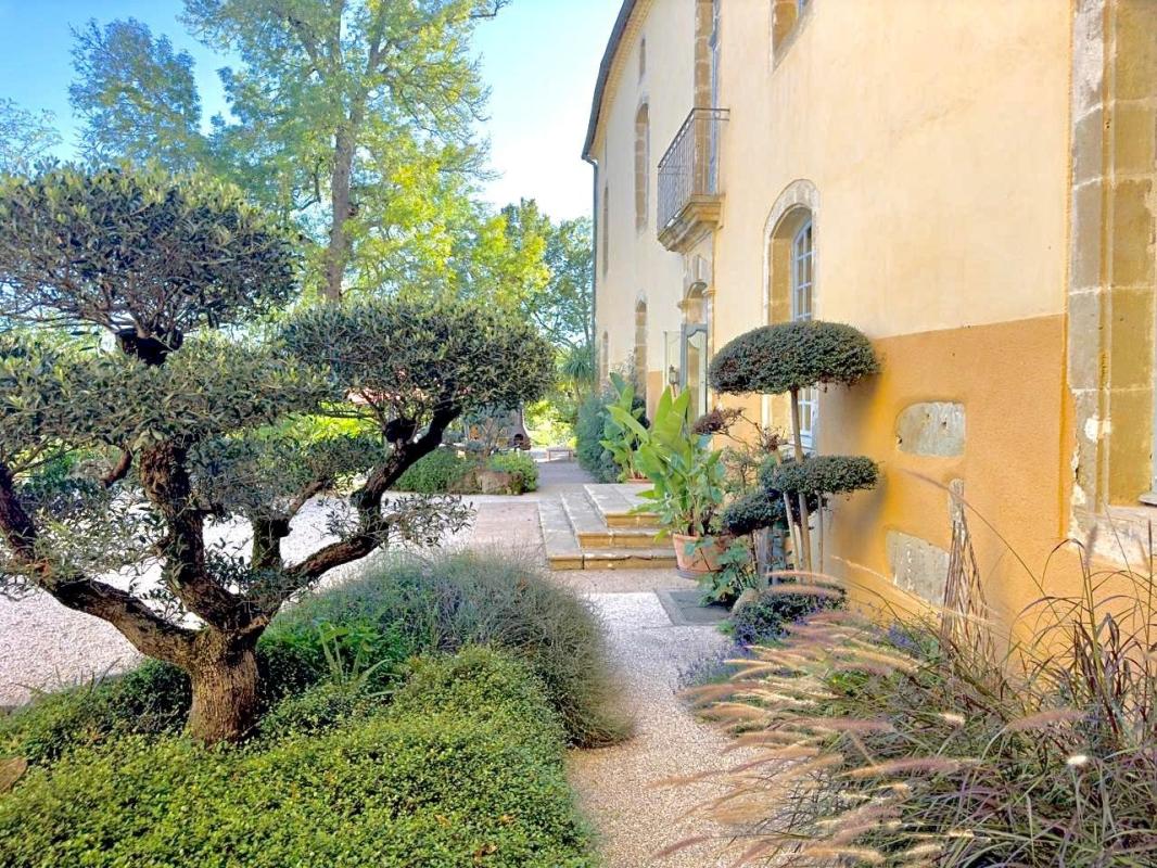 26 bedroom chateau in Marciac, Gers, France