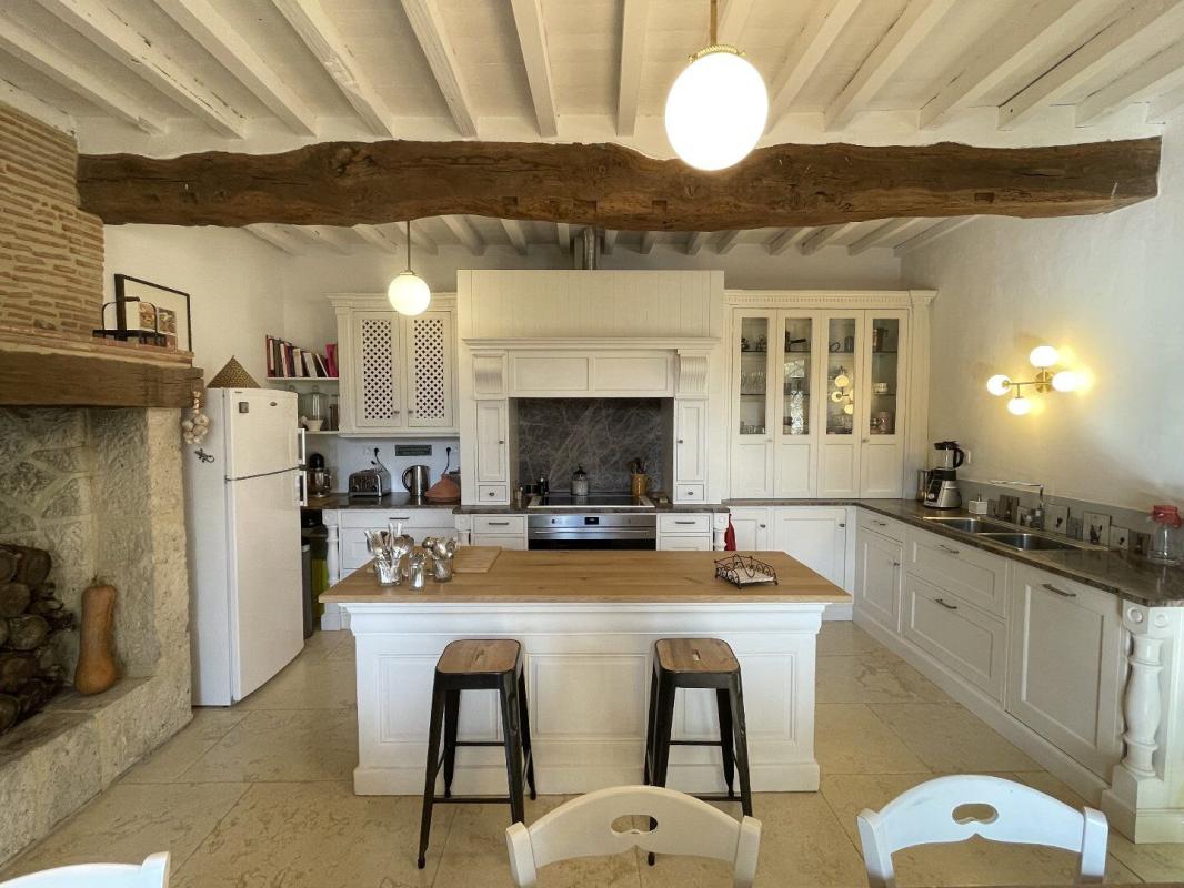 8 bedroom propriete in Lectoure, Gers, France