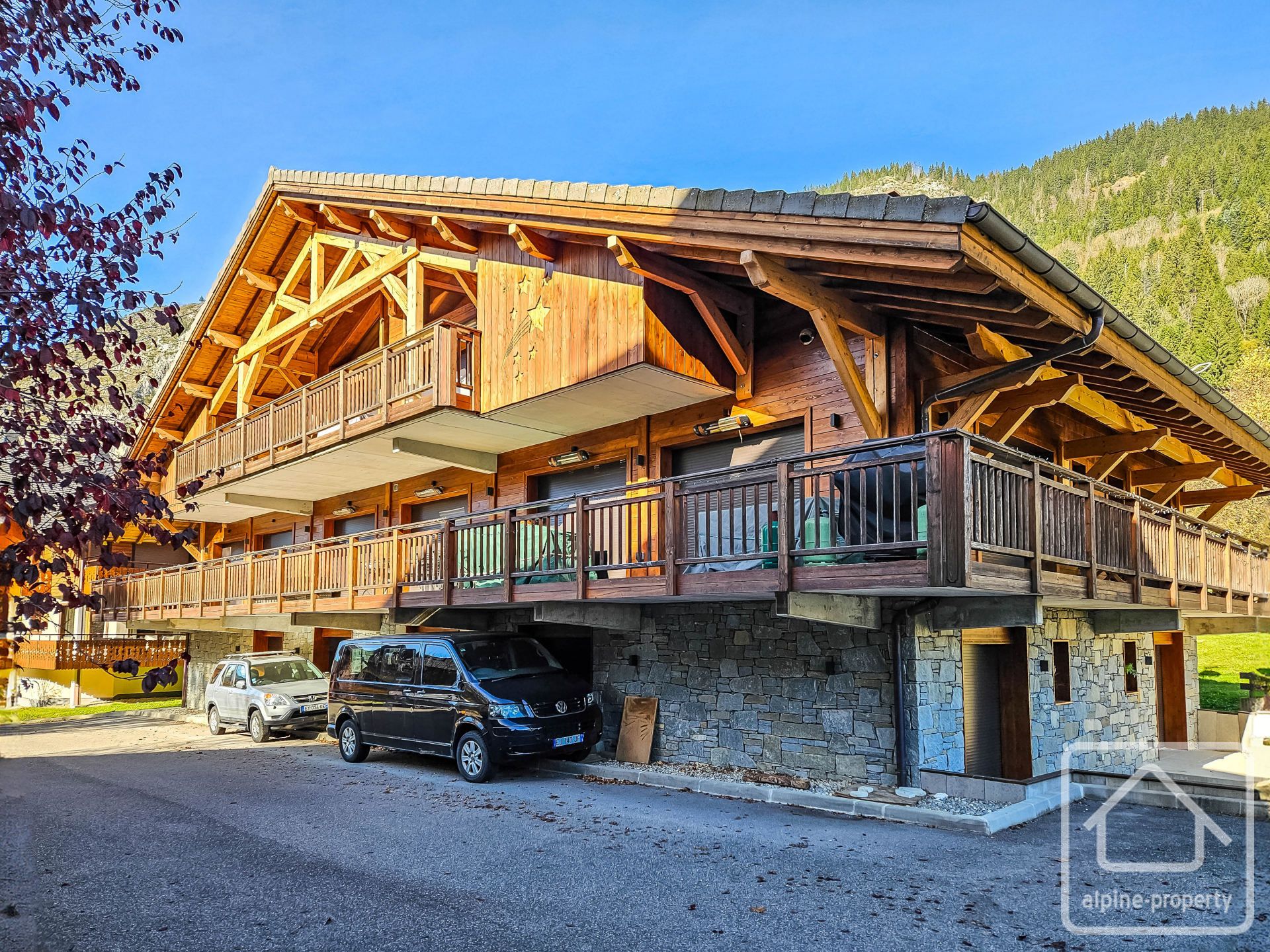 A Stunning Duplex 4 Bedroom Apartment Located Close To The Pistes And The Centre Of La Chapelle D’Abondance. – APPTDESETOILES