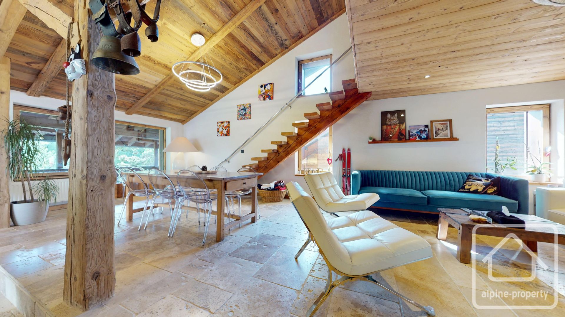 Renovated Apartment With 3 Bedrooms, 2 Bathrooms, Terrace, And Workshop. – SKIDOUX